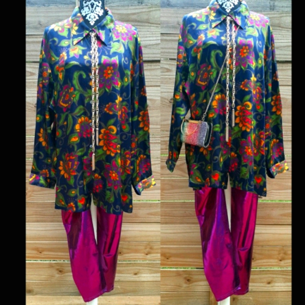 Printed Blouse / fursha metallic leggings